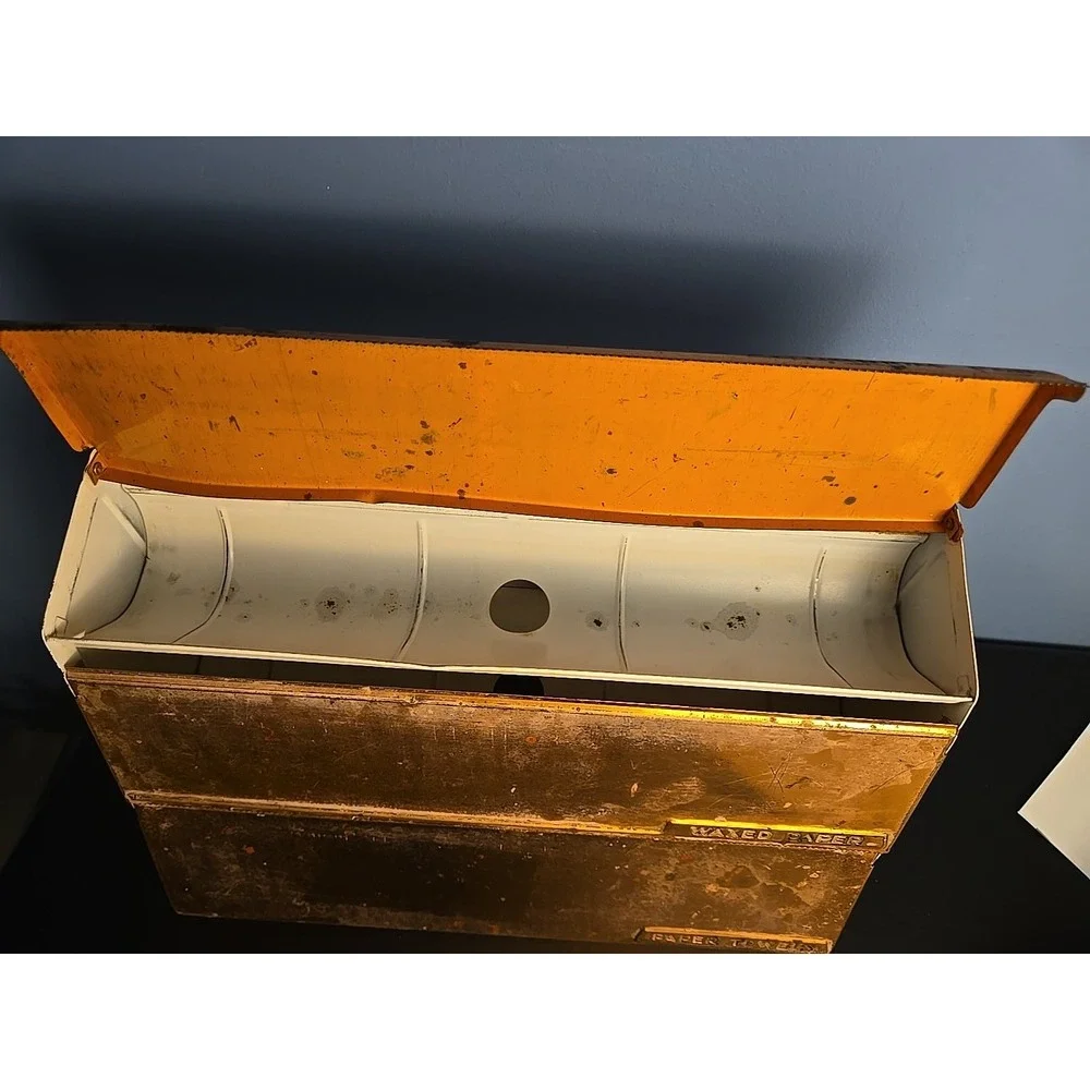 1950s‎ Lincoln Beautyware CU Dispenser For Waxed Paper Towel Aluminum Foil Wrap
